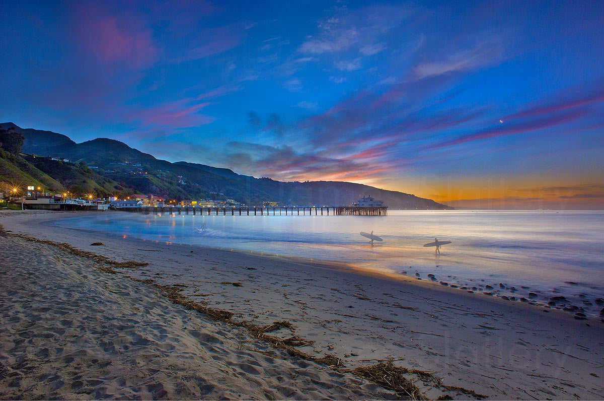 malibu pier (50% OFF 26x40 Giclée Canvas Print)